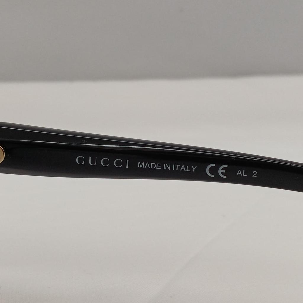 Used GUCCI DD28JJ Sunglasses