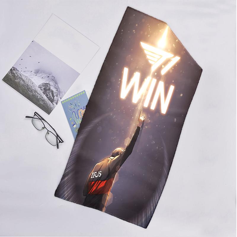 T1 Fashion Beach Towel: Ideal for Summer Adventures Soft, absorbent and quick drying suitable for swimming and bathing