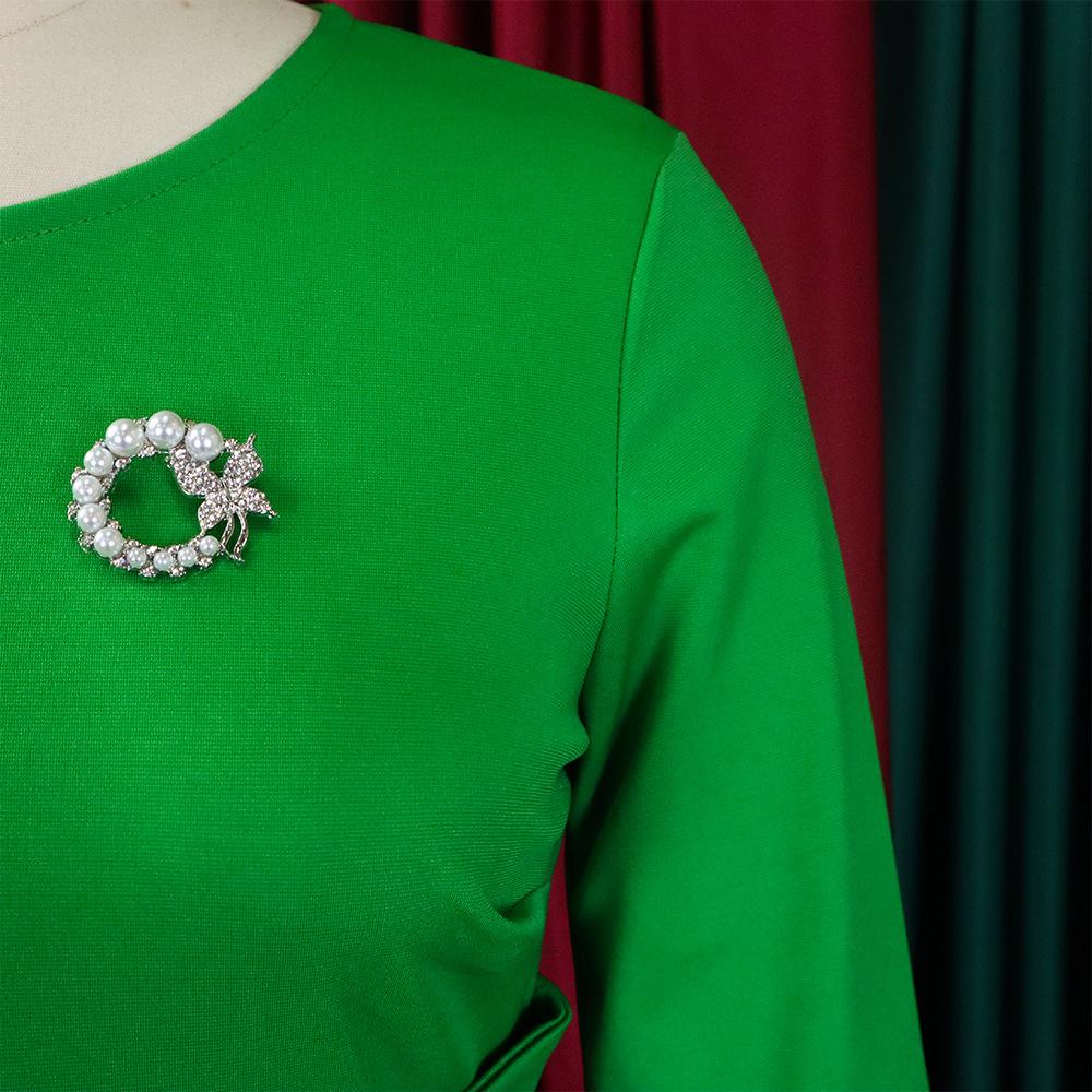 Robe plissée couleur unie pour femmes, grande taille, mode dames, élégante, une pièce, manches moyennes, col rond, avec broche