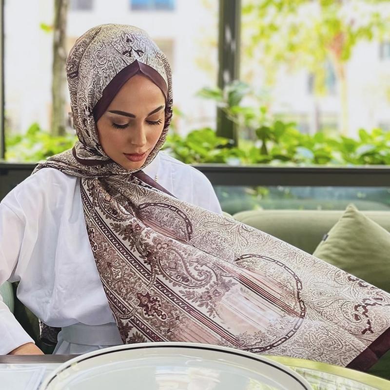 Bohemia Silk Scarf Women Large Shawls Styles Pashmina Hijab Foulard Echarpe Design Print Lady Stole Head Scarves Luxury