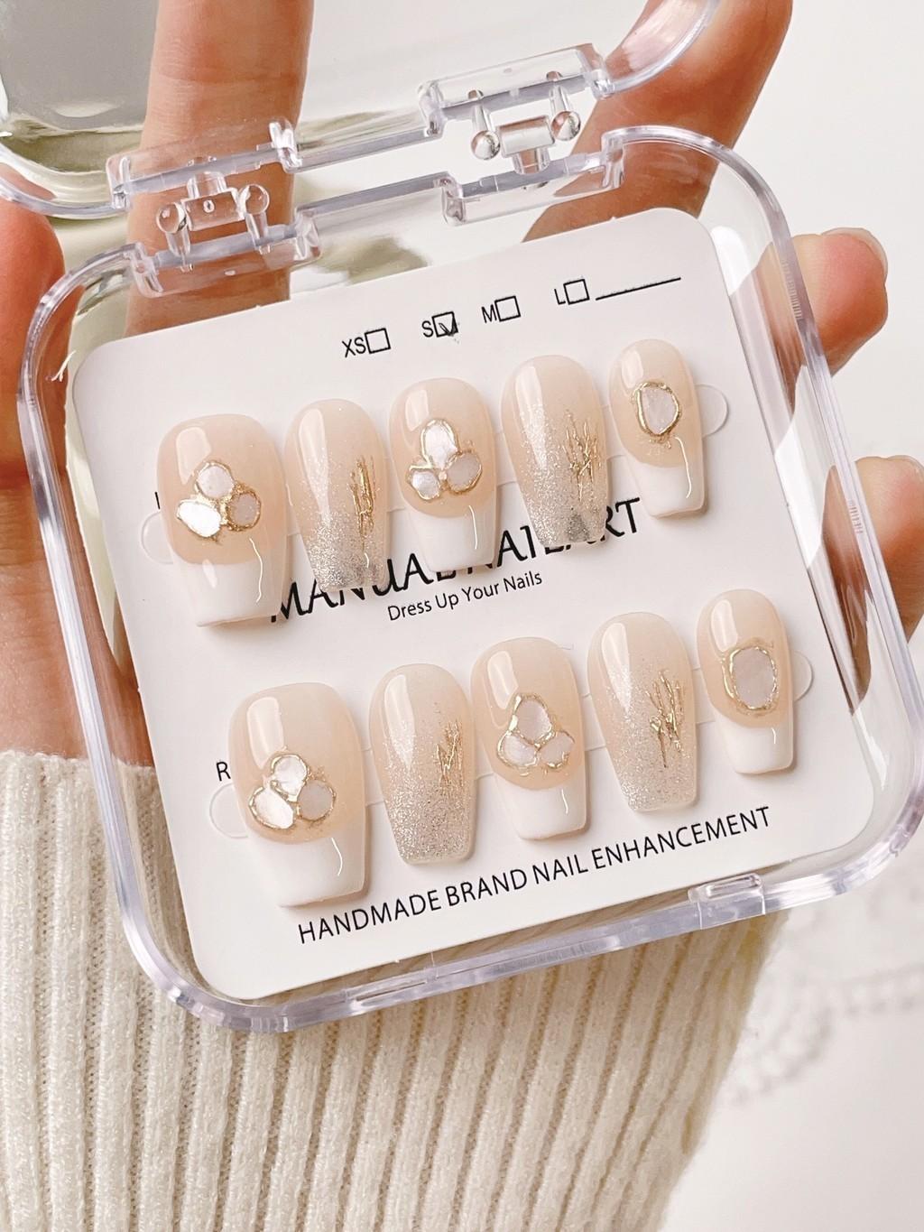 

Exquisite Handmade Nails With Sparkling Handpainted Shell Patterns Style Short L