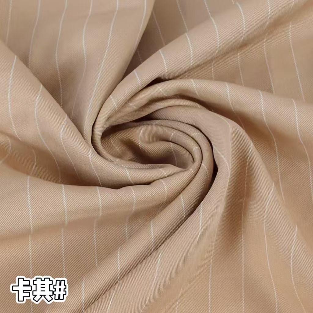 Klassischer Streifenanzugstoff Knitterfest pro Meter für Hosen Röcke Uniformen DIY Nähstoff Hängend Elastizität Weiß Rot