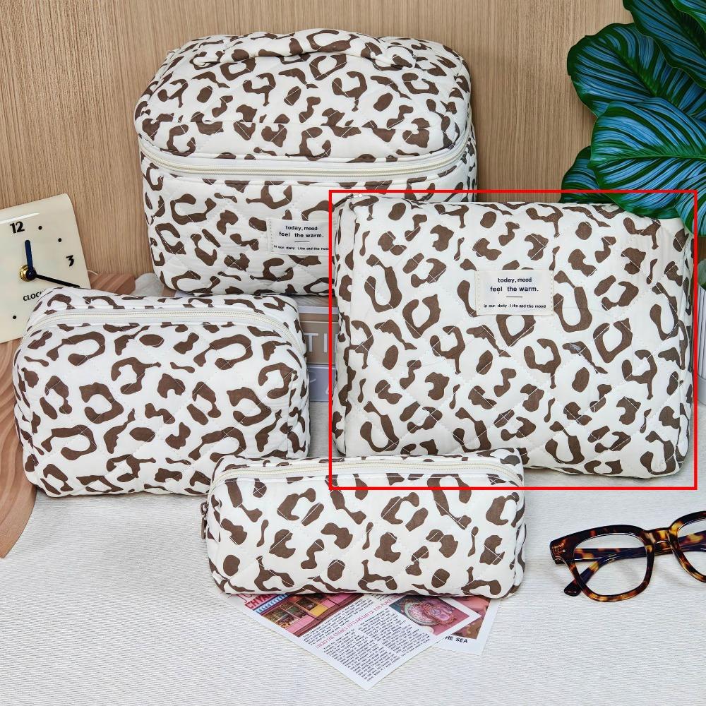 Quilted Cotton Handheld Makeup Bag Leopard Print Large Capacity Toiletry Bag Zipper Closure Portable Cosmetic Storage Organizer