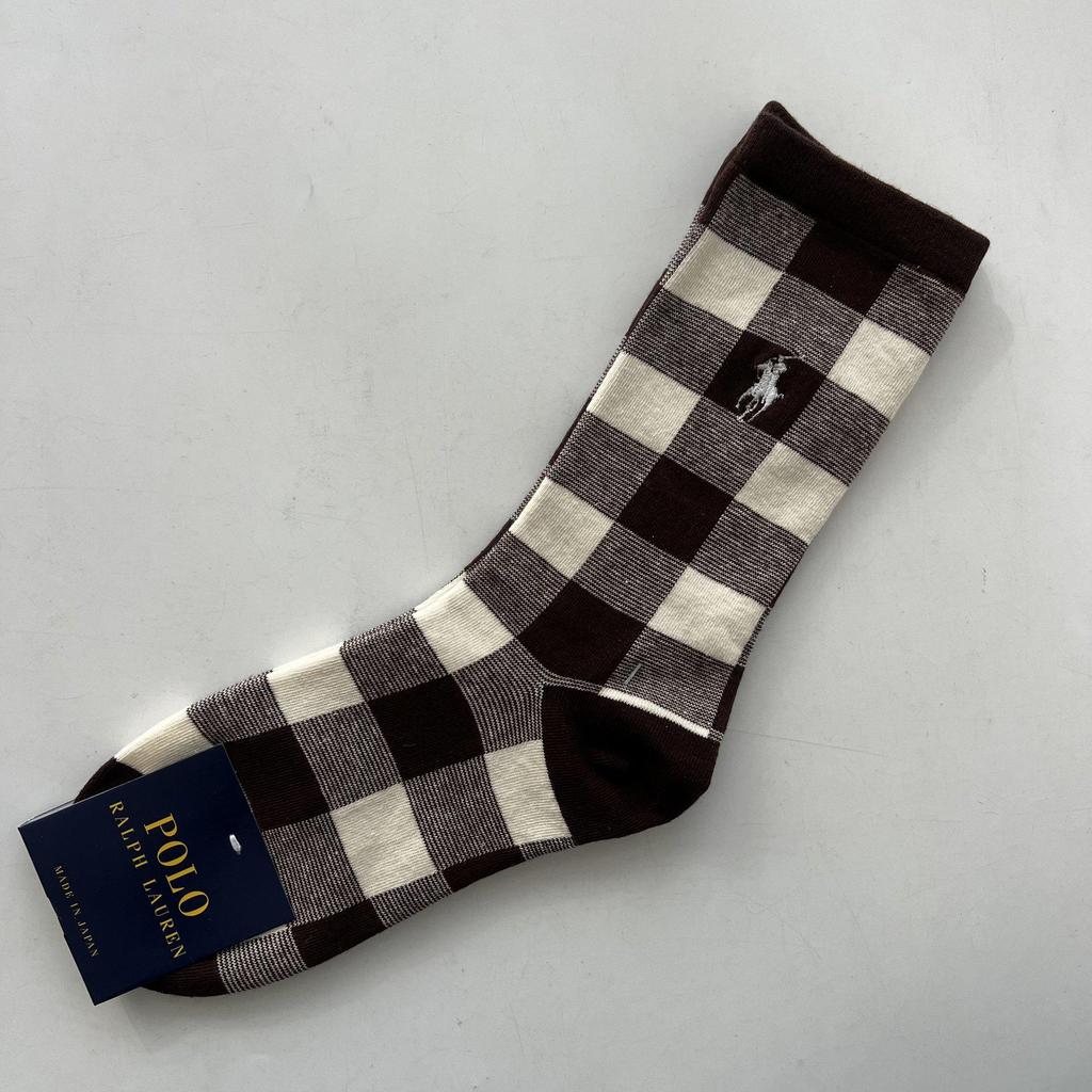 Trendy Mid-Calf Women's Cotton Socks - Four Seasons Style with Cartoon Little Bear Design