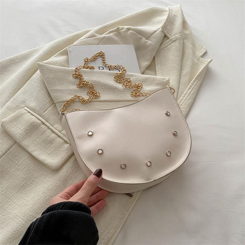 

Іноземна повсякденна невелика сумка 2024, нова жіноча сумка, літня популярна сумка-мессенджер, сумка-сідло, модна сумка через плече білий