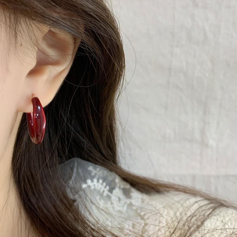 Retro Wine Red Color Drop Oil Hoop Earrings for Women Girls Temperament Elegant Earrings Buckle Daily Commute Jewelry Wholesale