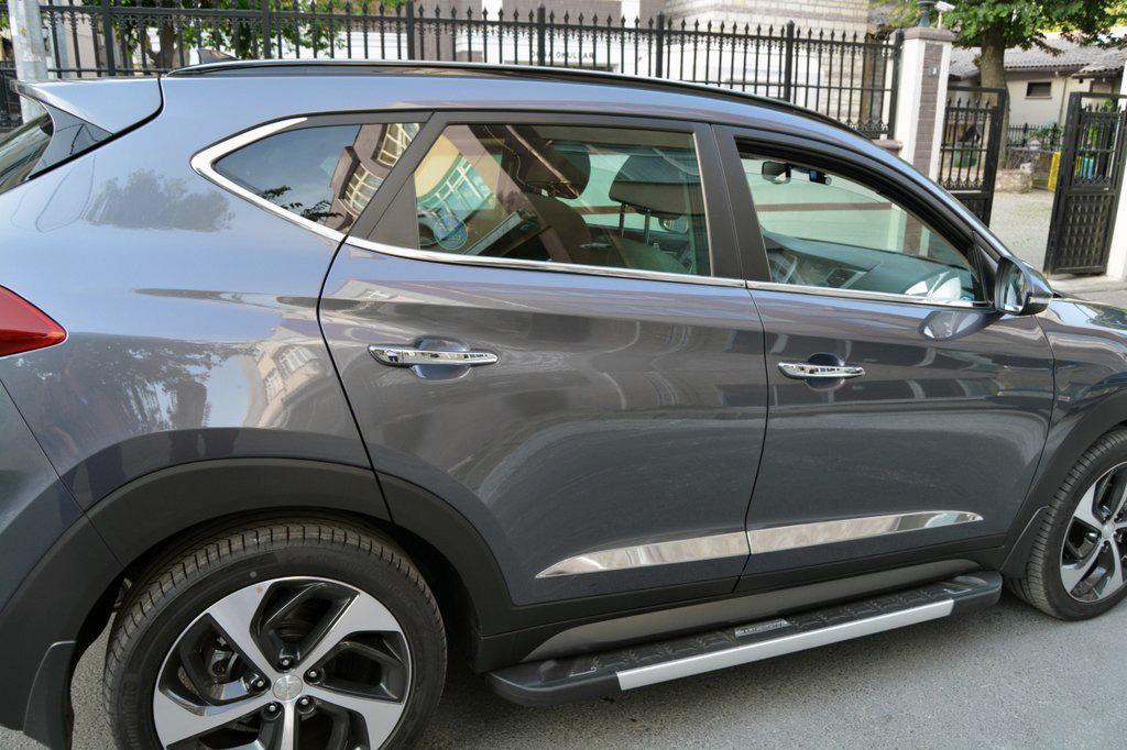 

Молдинг дверний (широкий, 4 шт, нерж) для Hyundai Tucson TL 2016-2021 рр.