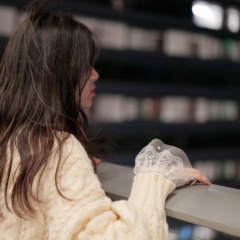 Damen Manschetten Abnehmbare Spitze Rüschen Winter Herbst Hemden Pullover Sweatshirt Falsche Ärmel Weiß