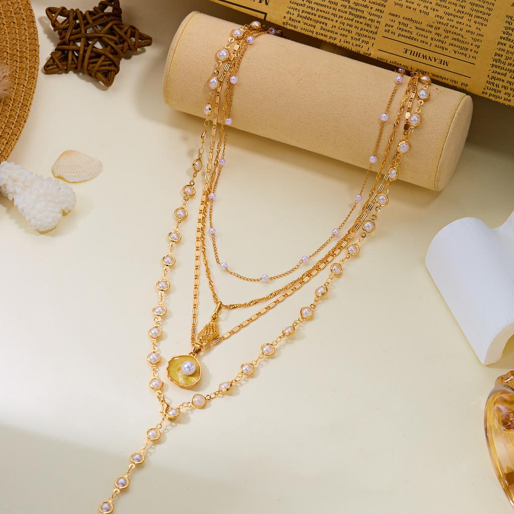Fashion Shell Conch Imitation Pearl Multi-Layer Necklace for Women Bohemian Starfish Long Chain Beach Party Jewelry Gift