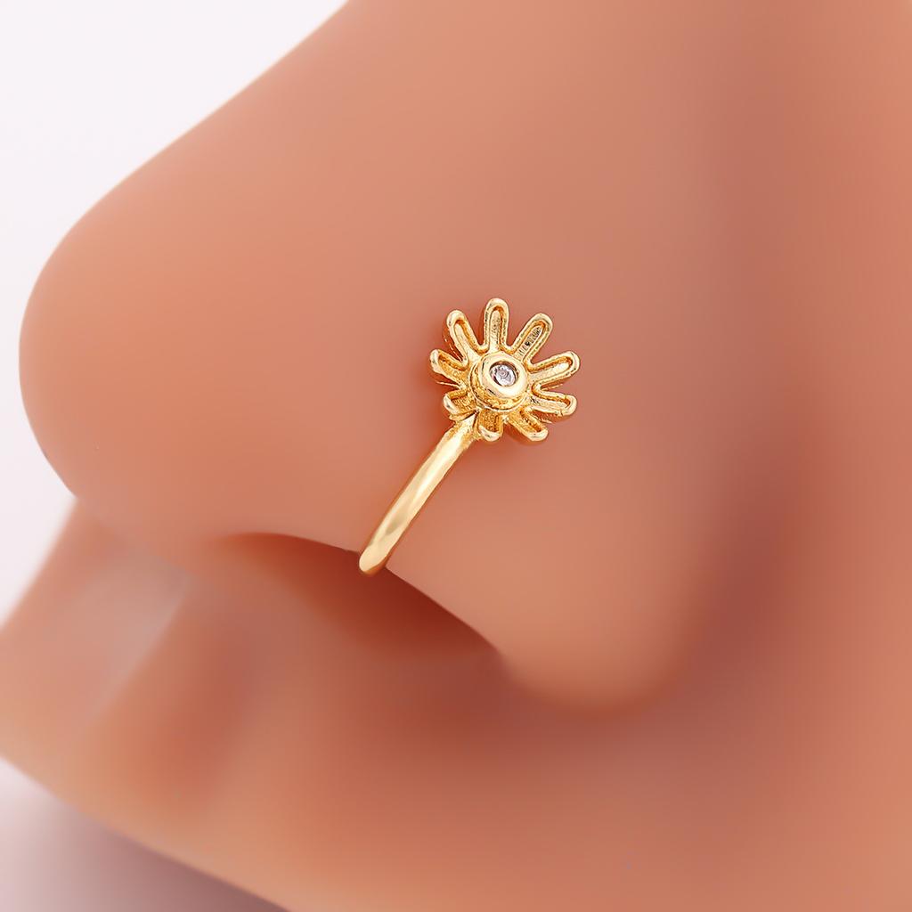 Exquisite Small Daisy Nose Stud, Simple And Versatile In Personality, Trendy Flower Nose Accessories, No Punching Nose Clips