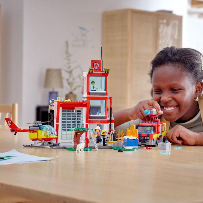 LEGO City Fire Station 60320, Multicolor