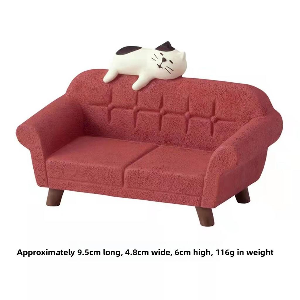 

Creative Cat Sofa Resin Craft Miniature For Home Decor Gift Idea Red
