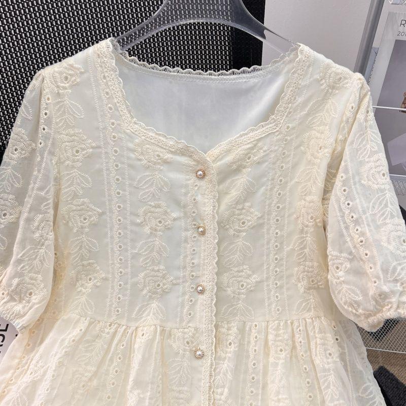 Spring 2025 Korean Style Lace Embroidered Square Neck Shirt - Versatile, Slimming, Long Sleeve Top