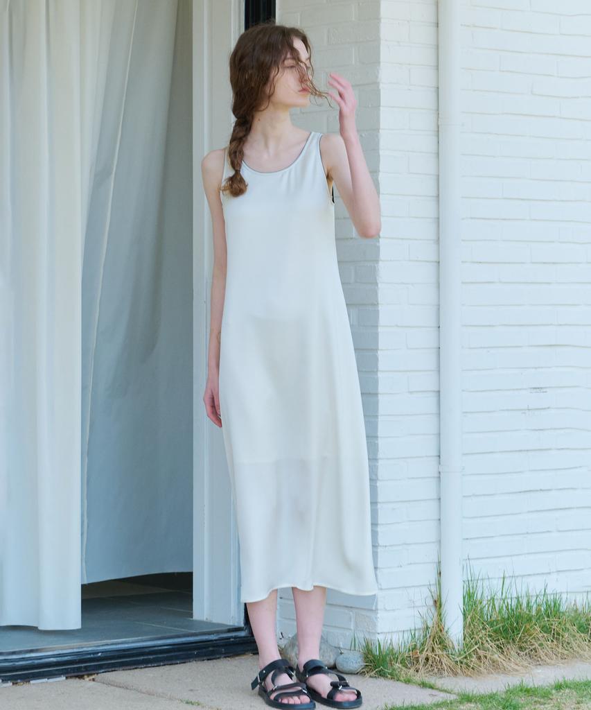 AVA MOLLI Semi A-Line Slip Long Op (Ivory)