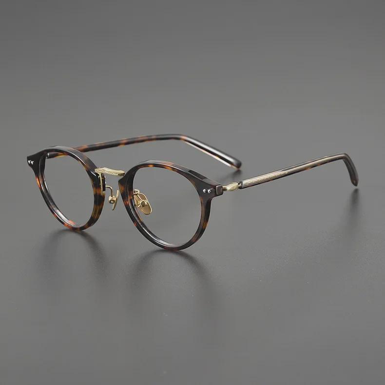 Luxurious Japanese Handmade Gold-Titanium Round Literary Style Glasses Frame for Trendy Men and Women.