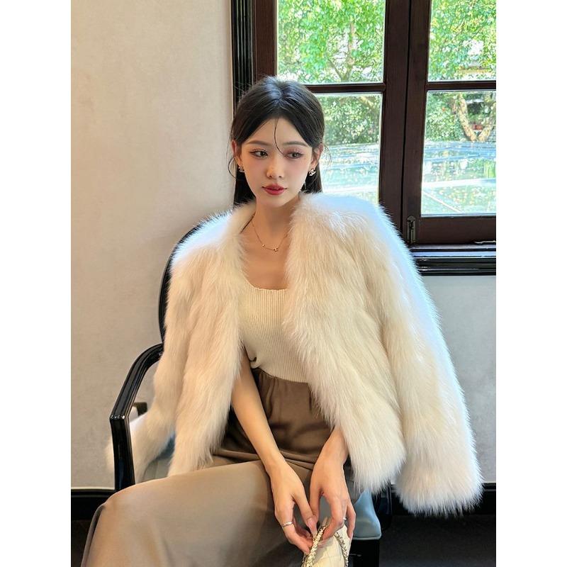 Women's Cropped Beige Faux Fox Fur Coat V-Neck Warm Winter Jacket Casual Streetwear