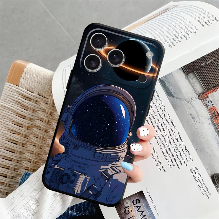 Cool Astronaut Case for Apple iPhone 17 Pro Max XR XS MAX 13 12 15 Pro 7 8 11 16 Air 14 Funda Phone Cover