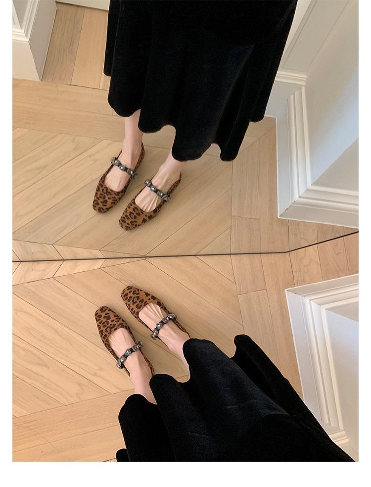 

Исинда темперамент маленькая квадратная голова любовь леопардовый принт стразы ремень мелкая горловина Мэри Джейн туфли-лодочки женские 43 цветной печати леопарда