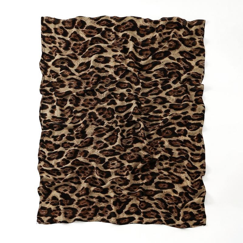 Classic Popular Leopard Print Human Cotton Long Towel Hot-selling Retro Trend Zebra Print Headscarf Women