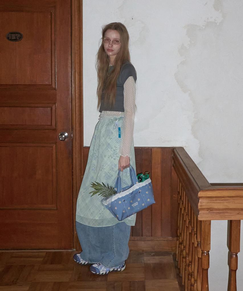 Maison Creme Floral Lace Tote Bag_Cloudy Blue