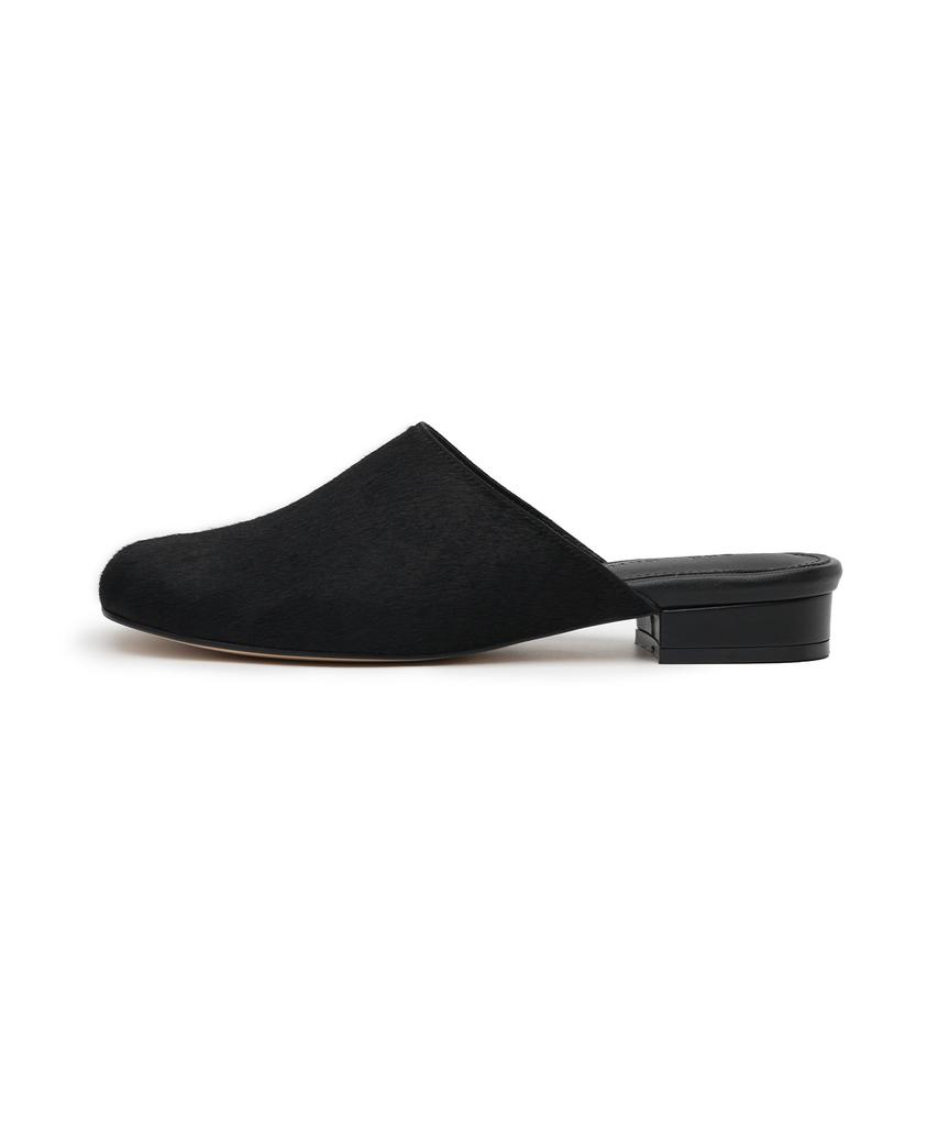 Andbutterum Cuddly_Mule_Black Fur(Bf5Cpu01Bh)