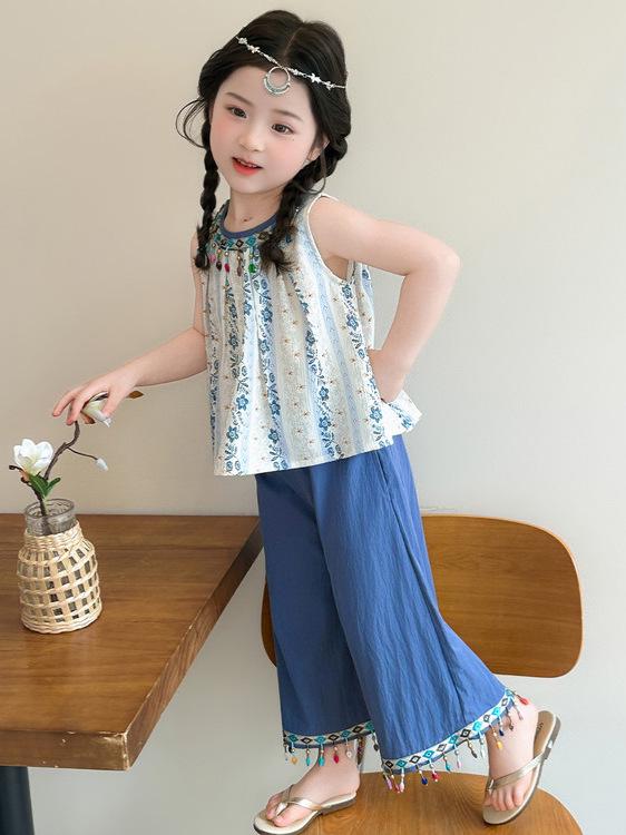 2026 Bohemian Summer Outfit for Girls: Sleeveless Vest & Wide-Leg Pants Set (Small/Medium)
