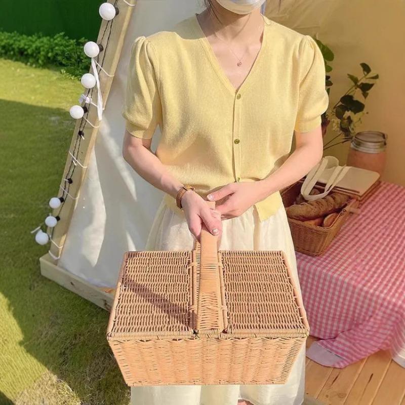 

Summer New V-neck Puff Sleeve Short Knitted Cardigan T-shirt Top for Women Retro High-end Sweet and Spicy Slimming Short Sleeves OneSize жовтий