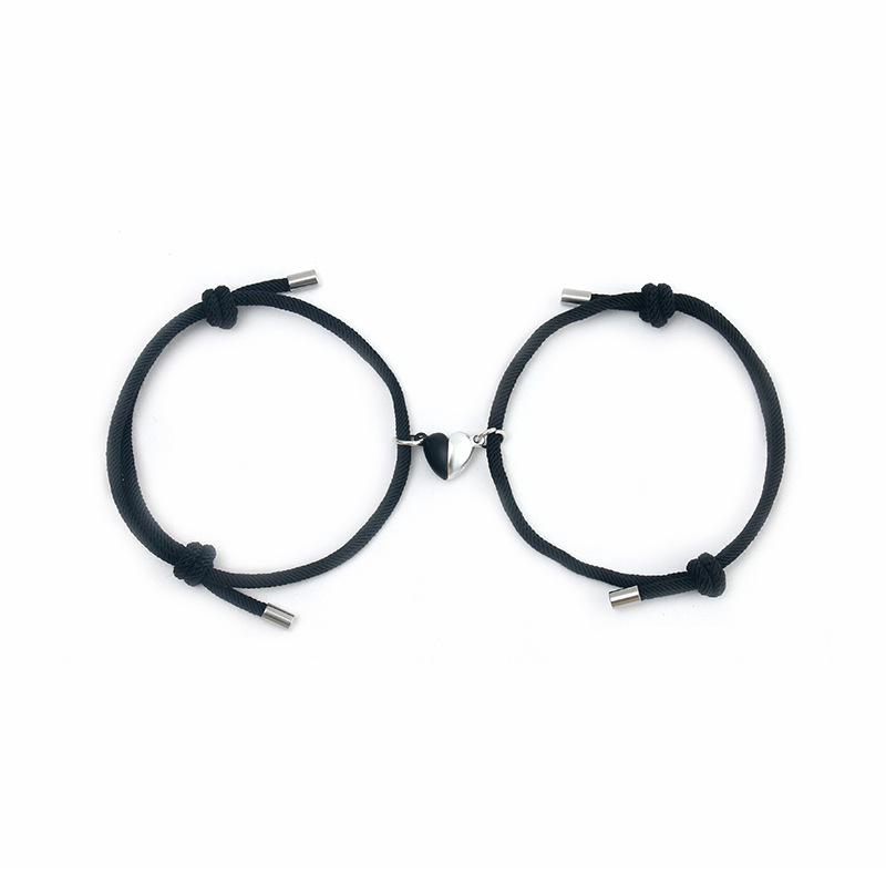 Romantic 2pcs/Pair Magnet Couple Bracelet Adjustable Matching Braclet Rope Black White Heart Magentic Braslet Gift For Lover
