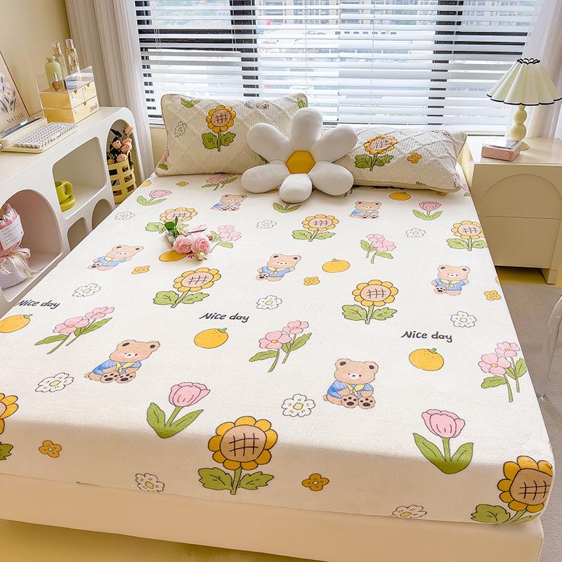 Class A New Thick Printed Milk Velvet Bed Sheet Student Dormitory Room Brushed Skin-friendly Mattress Bed Cover