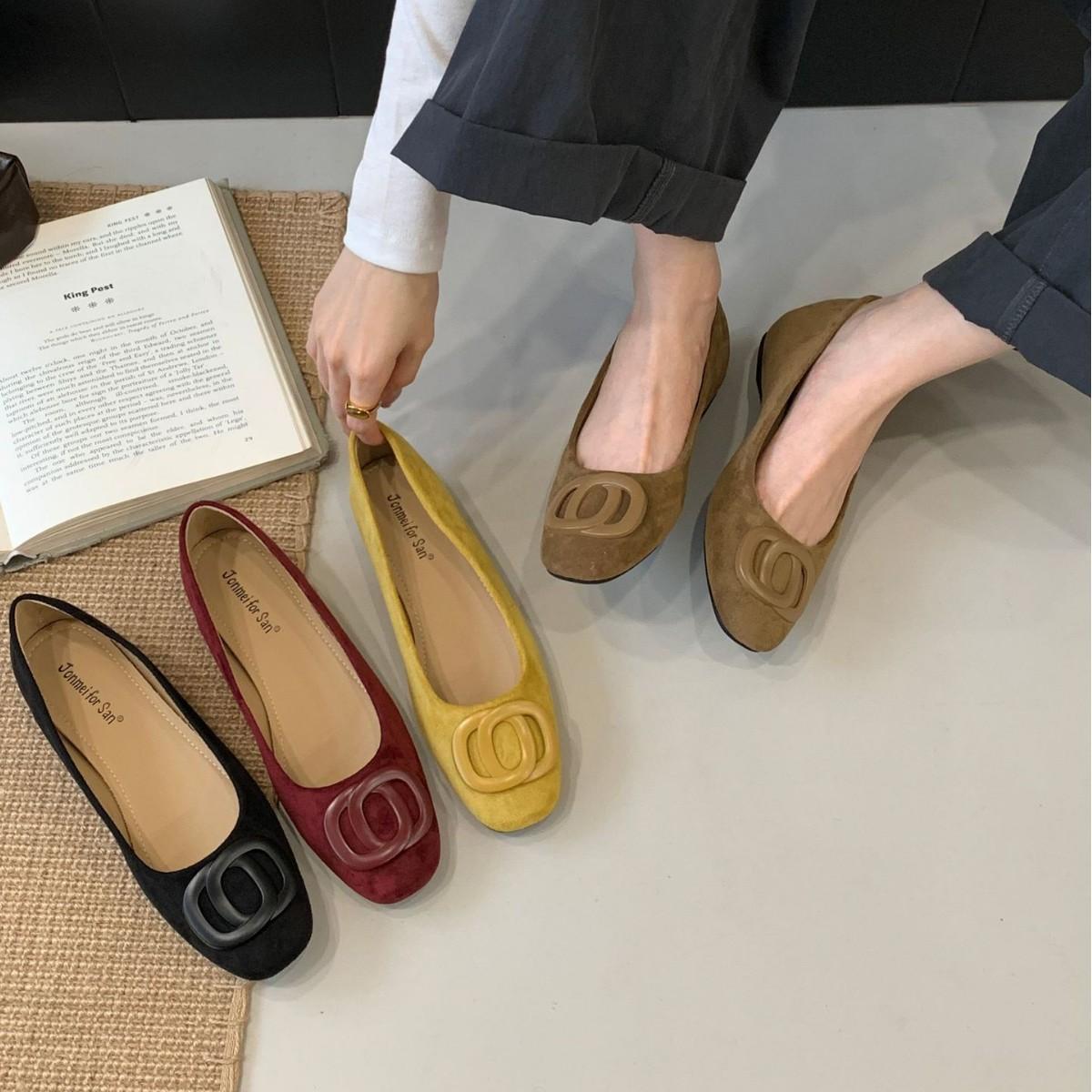 

2025 new small square head suede shallow mouth foot cover versatile thin commuter soft sole foot cover women s single shoes 39 коричневый
