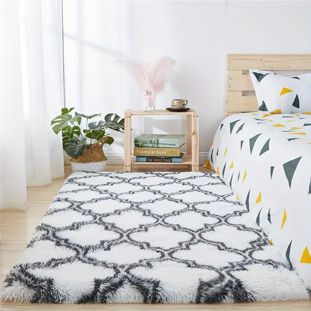 Fluffy Long Pile Area Rug, , Non-Slip, Soft Bedroom Bedside Carpet, Cozy Nordic Style Home Decor for Living Room Sofa or Bay Window