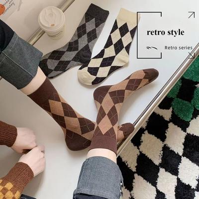 3Pairs Breathable and Odor Proof Mid Tube Women's Socks In Autumn and Winter Ins Trendy and Versatile Women's Socks Size34-42