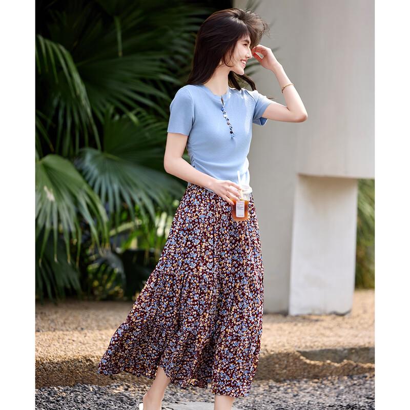 Women's Artistic Floral Pleated Knit Top and Skirt Set