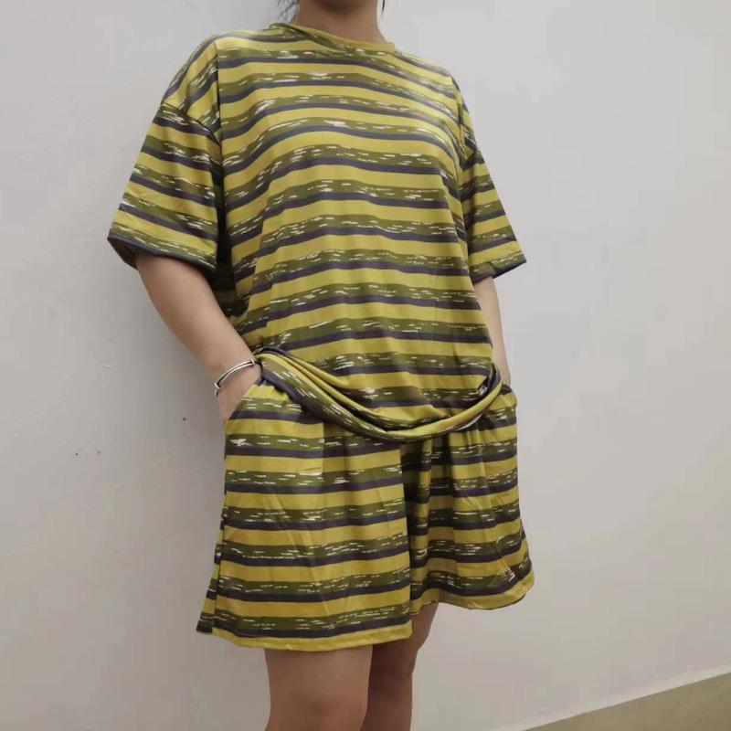 

Шорты с короткими рукавами, спортивный комплект для женщин, летняя мода, свободные полоски, повседневный комплект из двух предметов для похудения