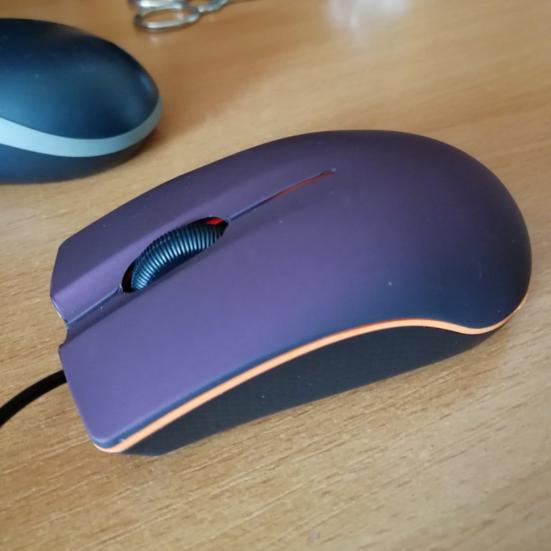 M20 Wired Mouse Frosted High Sensitivity Ergonomic Plug and Play Mini Optical Computer Mice for Office