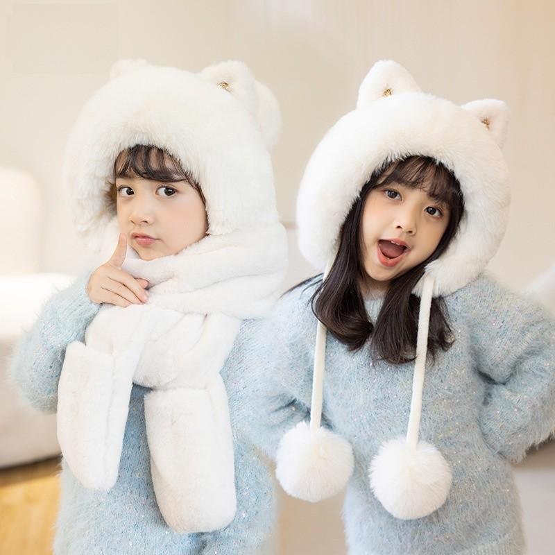 Kleinkind Strickmütze mit Ohrenklappen und Tierdesign für Wärme in kalten Jahreszeiten