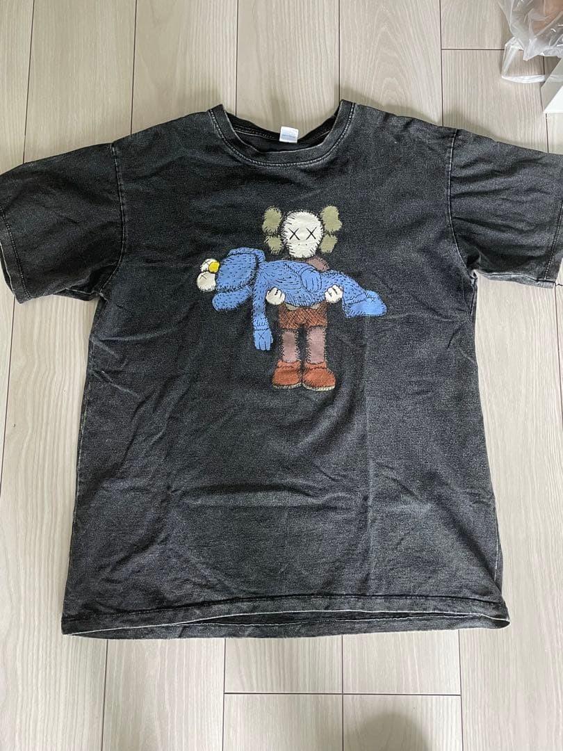 KAWS Graphic T-Shirt Black XXL