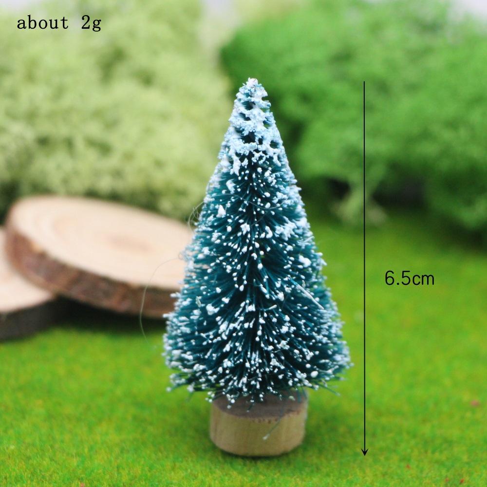 Miniature Sisal Silk Christmas Tree with Snow Tower Scene