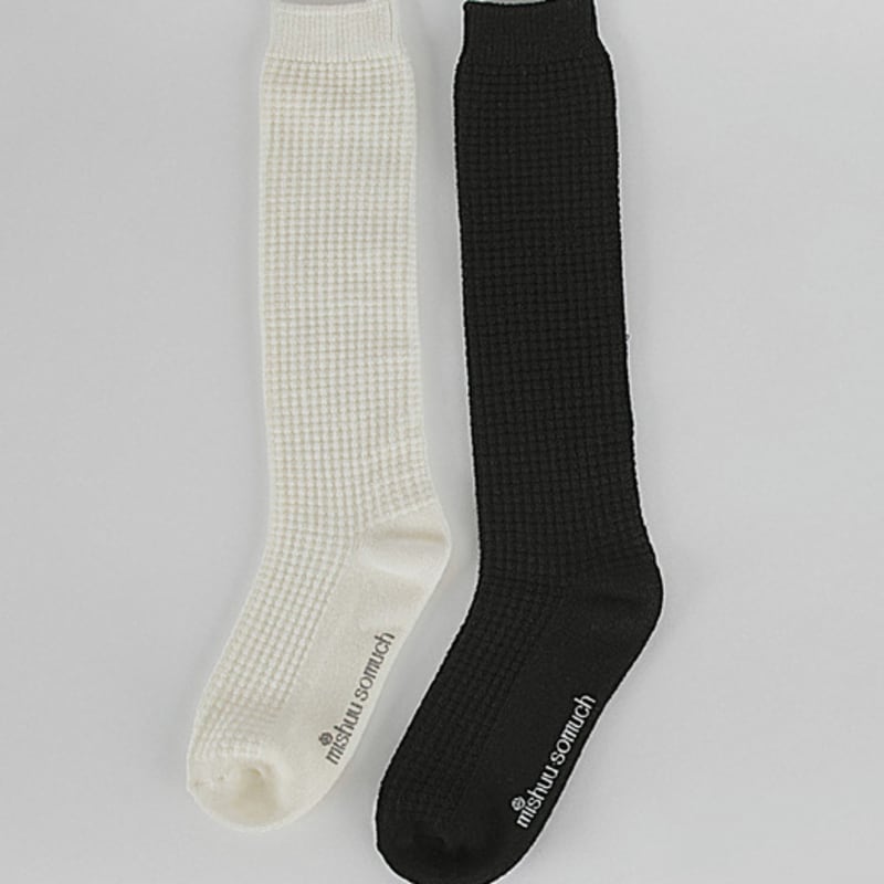 Mishuu Somuch Mishuu Somuch Waffle Wool Knee Socks_2color