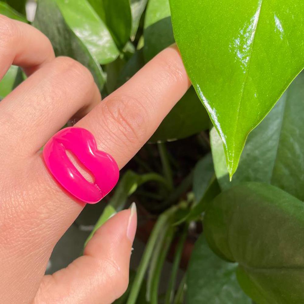 New Personality Punk Geometric Acrylic Square Resin Rings Fashion Jewelry Lips Finger Ring