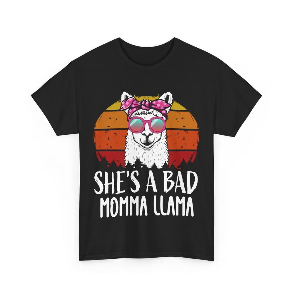 

She‘s a Bad Momma Llama Shirt, Llama Animals Lovers Women Mom Shirt 3XL