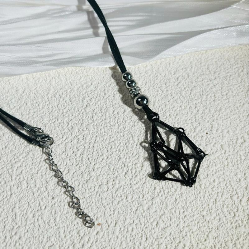 Fashionable Adjustable Metal Cage Necklace Crystal Holder Pendant Neckchain For Men Women Stylish Jewelry Accessories