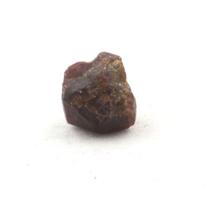 Pierres et Minéraux. Grenat.4.445 ct. Skardu Area, Gilgit-Baltistan, Pakistan.