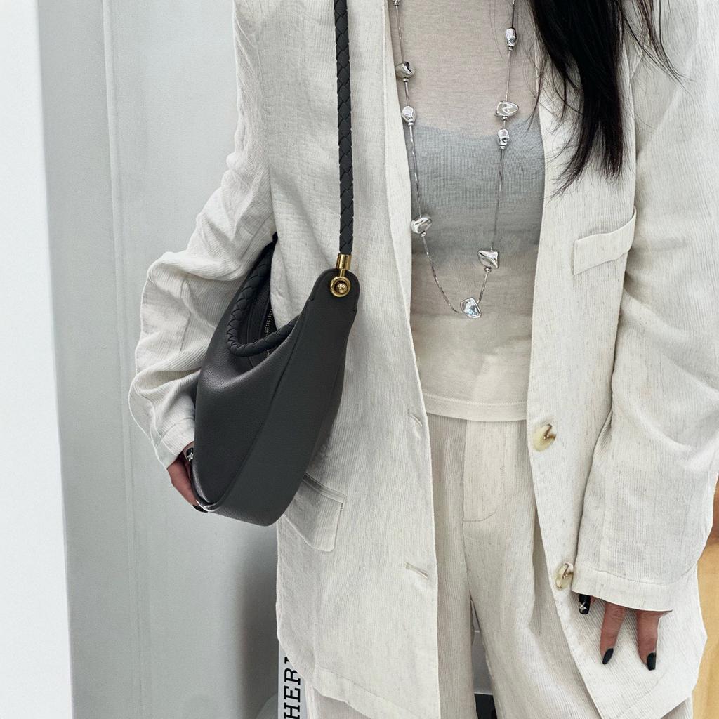 Mendy Women's Bag New handbag Leather Crescent Underarm Bag Vintage Elegant Shoulder Bag Daily Commute Luxury Designers Bags