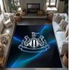 Tappeto in Velluto di Cristallo con Stampa di Calcio del Newcastle United, Comodo Assorbente d'Acqua Antiscivolo Tappeto per Pavimento Interno