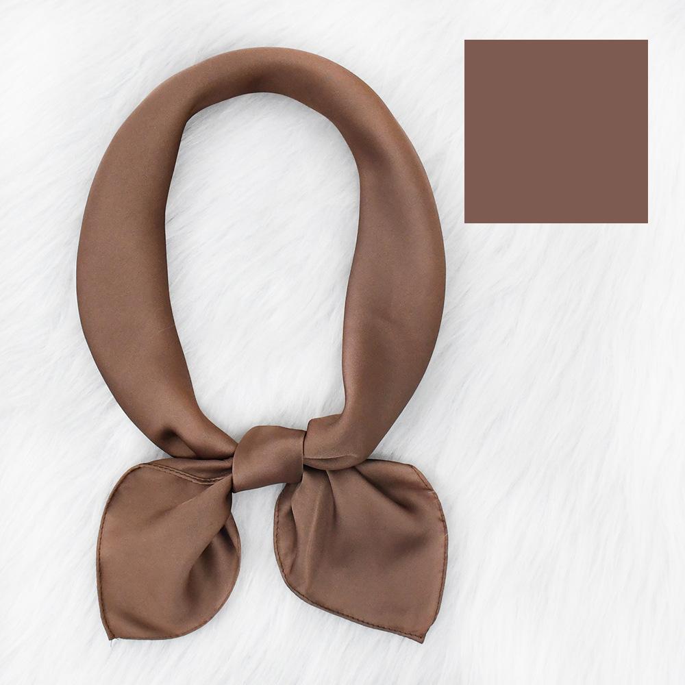 Women'S New Fashionable Atmosphere Simulation Silk Scarf Neck Protection Scarf Spring Summer Autumn Square Scarf