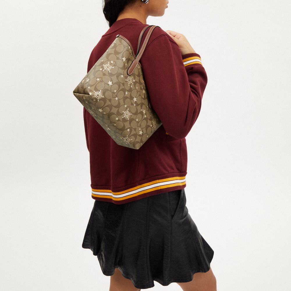Coach City 23 Collaboration Classic Monogram Snowflake Print Color Block Leather Tote Bag Women tote bags Khaki CN682-IMWD9