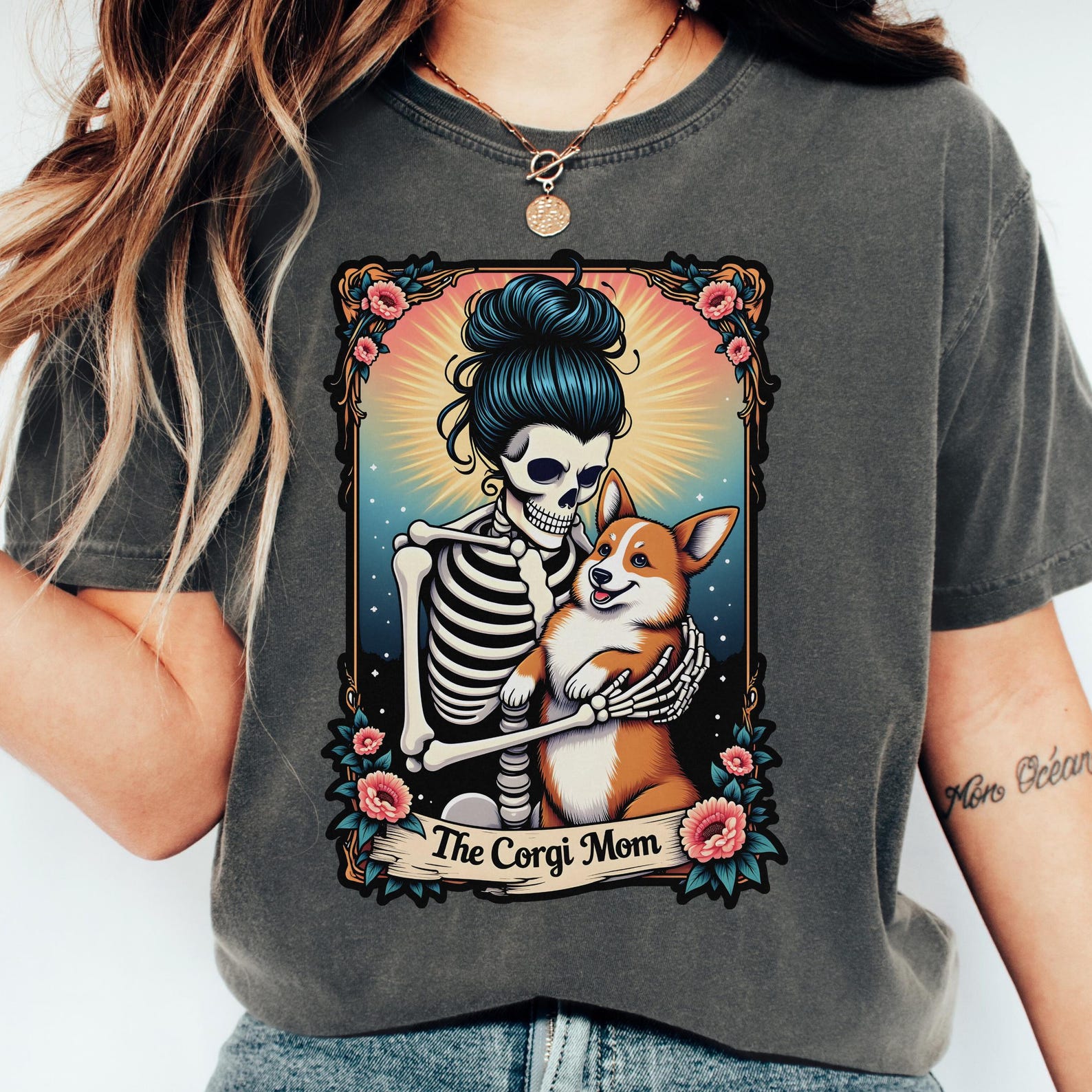 Tarot Card Corgi Mom T-Shirt - Comfort Colors Tee S