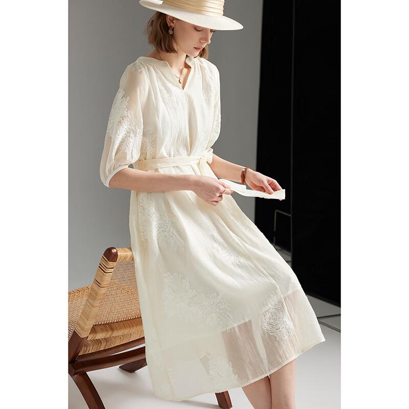 Elegant V-Neck Embroidered Jacquard Summer Dress with Belt XL