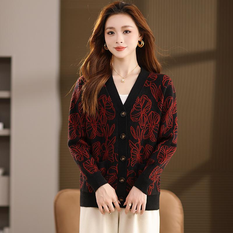 2025 Women's Spring & Autumn Jacquard Knit Cardigan: Casual Loose Sweater Coat